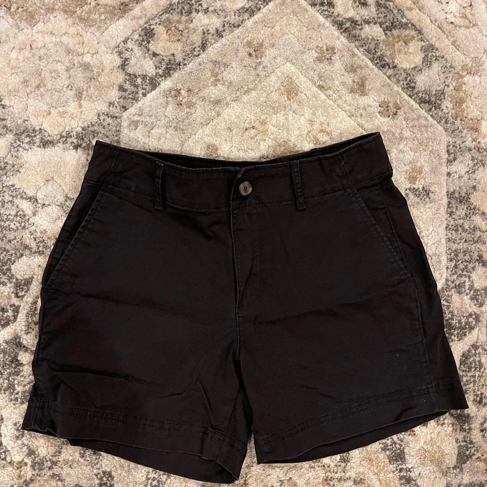 Womens Gap 5” Chino Shorts